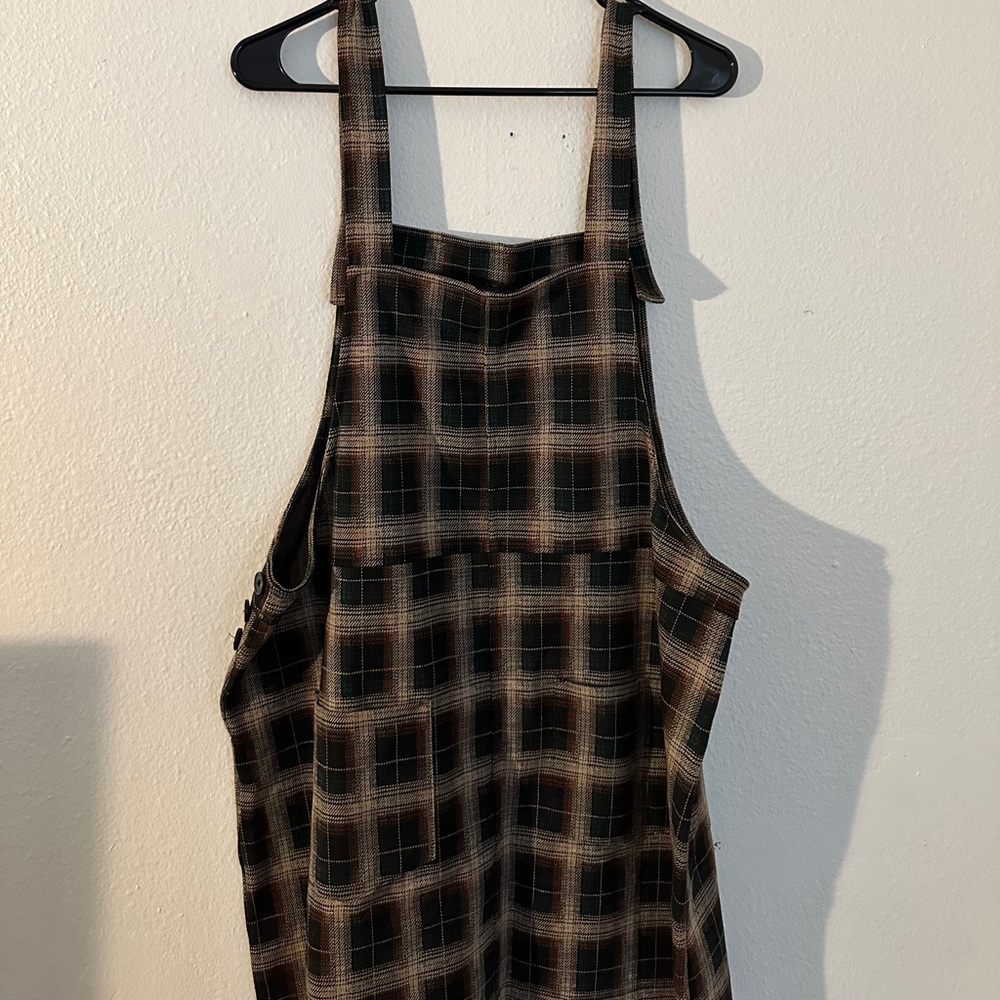 Overall dress